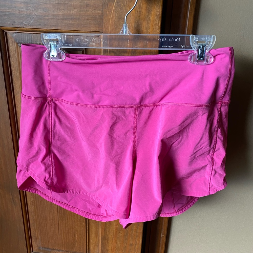 Lululemon speed up high rise 4”. Size 8. sonic pink